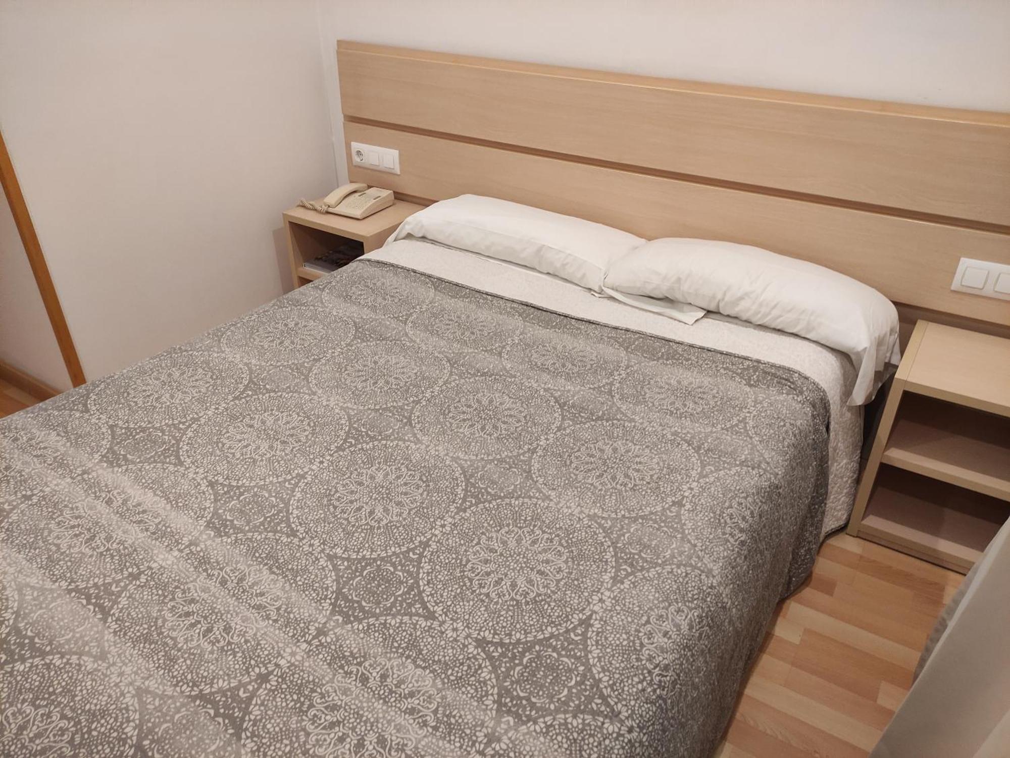 Nap Hotel Carta Puebla Oviedo Habitación foto